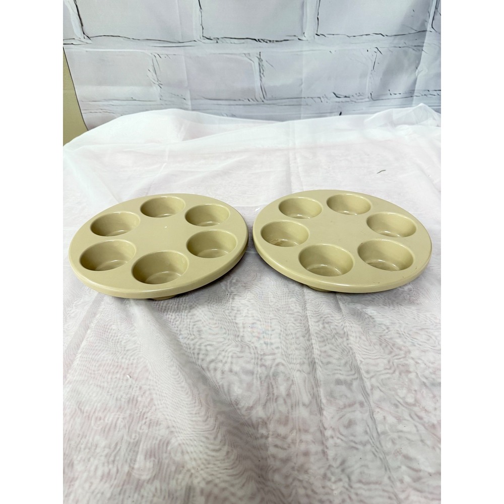 Anchor Hocking Microware Egg Poacher Trays Set of 2 Almond PM447-T1 Made in USA